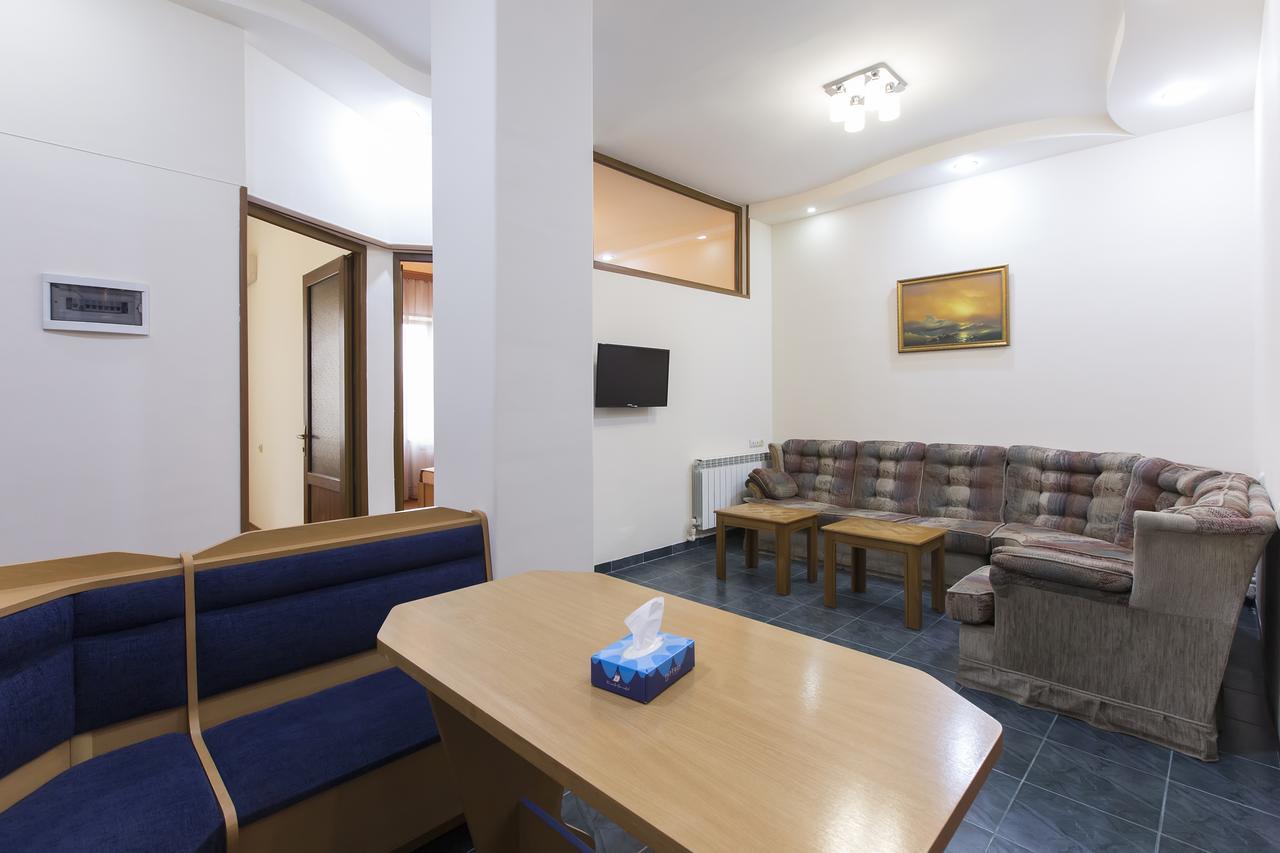 Umba Apartment N1 - 2 Bedrooms เยเรวาน ภายนอก รูปภาพ